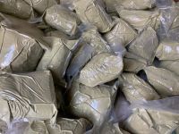 Kratom Powder And Kratom Crushed Leaf