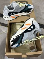 Wholesale Fashion Ad Men Women Running Shoes Sports Sneakers Factory in Putian