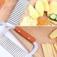 Potato Chip French Fry Cutter Stainless Steel Handheld Wood Handle Slicer Crinkle Cutter