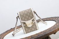 https://fr.tradekey.com/product_view/2024-New-Women-039-s-Bag-Crossbody-Shoulder-Bag-Pillow-Bag-Mini-Phone-Bag-Old-Flower-True-Leather-Bag-Canvas-Bag-Handbag-10286224.html