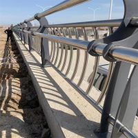 Powder Coated Stainless Steel Welded Pipe Guardrail For Road And Bridge