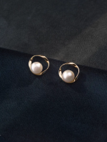 Stylish small pearl earrings with simple geometric triangle earrings