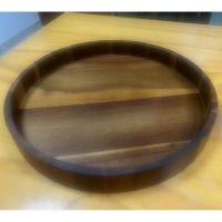 https://ar.tradekey.com/product_view/Acacia-Wooden-Round-Serving-Tray-10290852.html