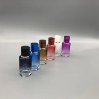 Round Gradient Color Card Mouth Perfume Bottle With Metal Sprayer Pump Cap