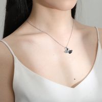 DaDa Hot selling pendant swan necklace black and white intertwined romantic necklace-a fusion of elegance and strength