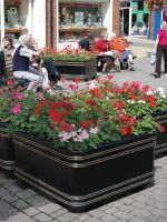 Flower Planter (Garden furniture)