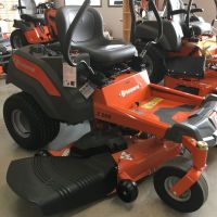 Husqvarnaa Z254 Zero Turn Lawn Mower