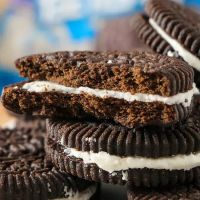 Hot Sale Chocolate Sandwich Cookies Strawberry Chocolate Lemon Strawberry Multi Flavor Sandwich Cookies