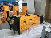 SOOSAN Hydraulic Breaker SB131 Open Top Type Suitable for Excavators with 30-45 Ton  Suitable for Heavy Excavator Models