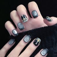fake nail