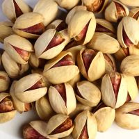 Kalla kuchi pistachio