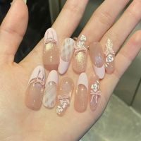 Product Performance  - Material: The nail plates are made of high - quality environmentally - friendly resin, which is non - toxic and non - irritating to natural nails. The rhinestones for decoration are firmly inlaid and not easy to fall off. The surfa