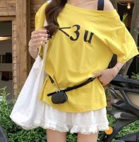 Korean short-sleeved T-shirt women with off-the-shoulder prints.