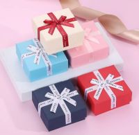 Small 2cm Thick Square Jewelry Packaging Box English Letter Bow Heaven Earth Cover for Ring Necklace for Candle Small Gifts