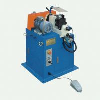 chamfering machine for round metal pipes