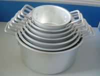 aluminum pot