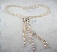 pearl necklace