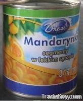 Canned mandarine segments in light syrup