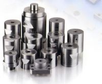 fastener forming tooling