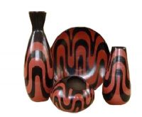 Peruvian pottery : Decorative set