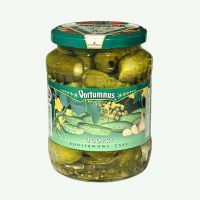 pickled cucumbers