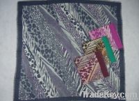 https://www.tradekey.com/product_view/100-Silk-Fashion-Scarf-4096698.html