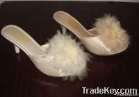 https://www.tradekey.com/product_view/2011-Feather-Bridal-Shoes-Ivory-Bridal-Shoes-Lady-Evening-Shoes-649349.html