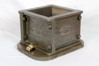 CONCRET CUBE MOULD