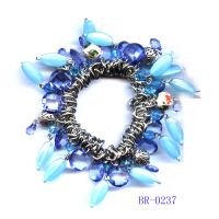 https://ar.tradekey.com/product_view/Bangles-And-Bracelets-683292.html