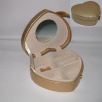 Leatherette Heart-shape Jewelry Case