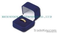 velvet ring box, velvet jewelry box, velvet jewelry case
