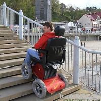 https://fr.tradekey.com/product_view/4x4-Climb-Stairs-Wheelchairs-4178810.html