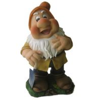 resin decorative garden gnome