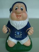 resin decorative football gnome