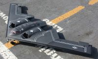 RC model fighter B2