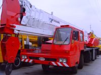 SECOND-HAND TRUCK CRANE