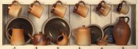 Pottery kitchenware