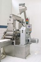 cube sugar producing and packaging machine