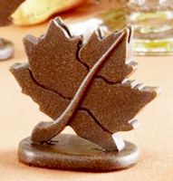 Leaf card holder