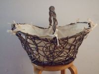 Willow Holiday Basket