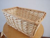 Willow Holiday Basket