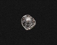 STERLING SILVER RING WITH PEARL