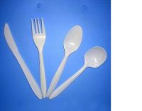 White heavy plastic utensils