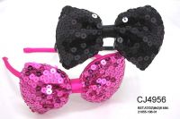 Head band with sequins bow