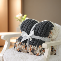 Chenille Chunky Knit Blanket Throw Soft Chunky Throw Blanket 100% Handmade Chenile Crochet Throw Blanket for Couch