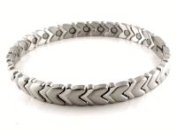 Healthy trendy fashion magnetic bracelet