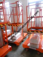 Electric people lifting platform