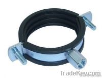 Pipe clamp with rubber