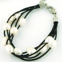 LEATHER AND PEARL BRACELETS