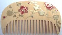 Painted boxwood comb-Ume (Japanese plum)-